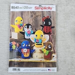 Simplicity 8540 - Craft, Sewing Pattern - Felt Stuffed Birds, Bee & Lady Bug
